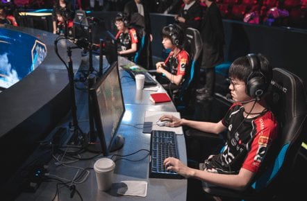 League Of Legends Worlds 2018 Preview: EDG Vs. DFM