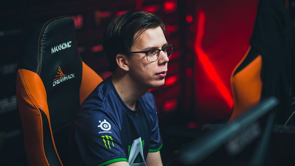 Dota 2: Godsent Finalizes Roster with EGM, KheZu and CharlieDota
