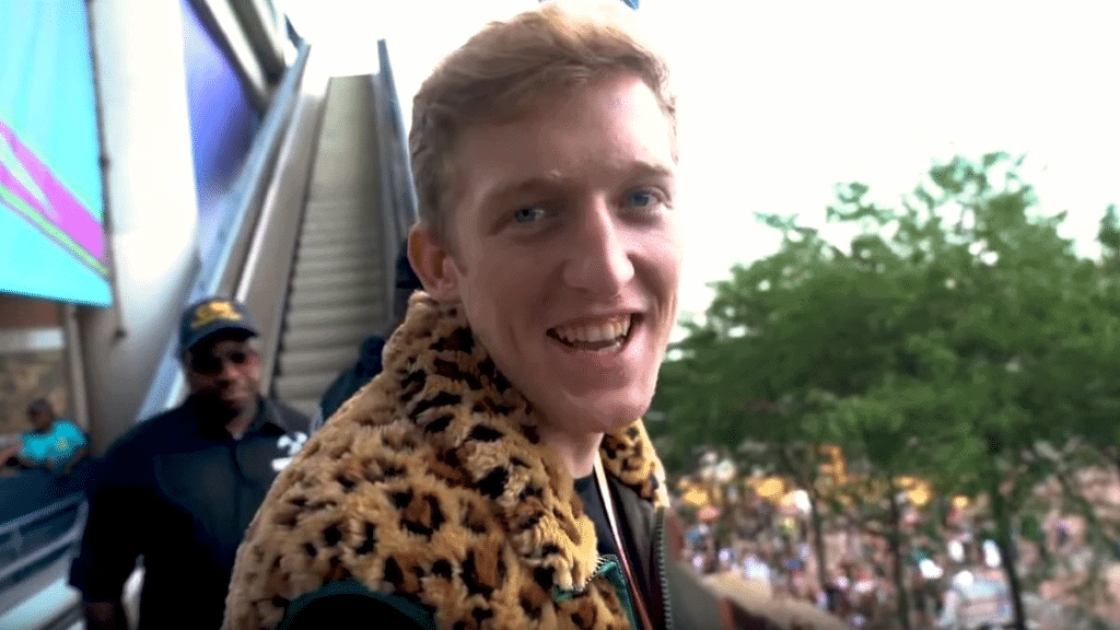 Tfue Returning to Twitch and YouTube After Brief Hiatus