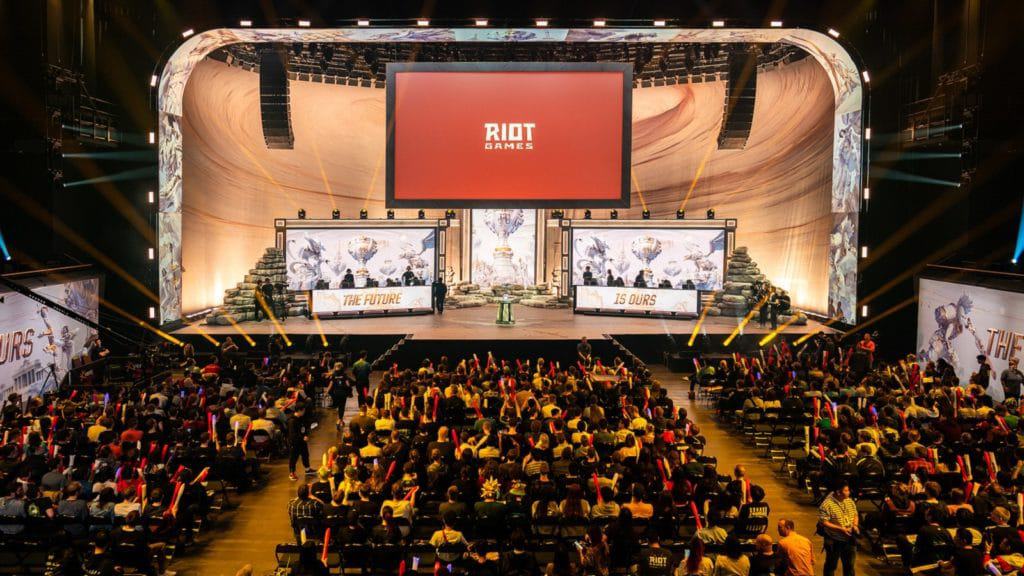 League of Legends: Worlds 2019 Groups | Day Two Recap