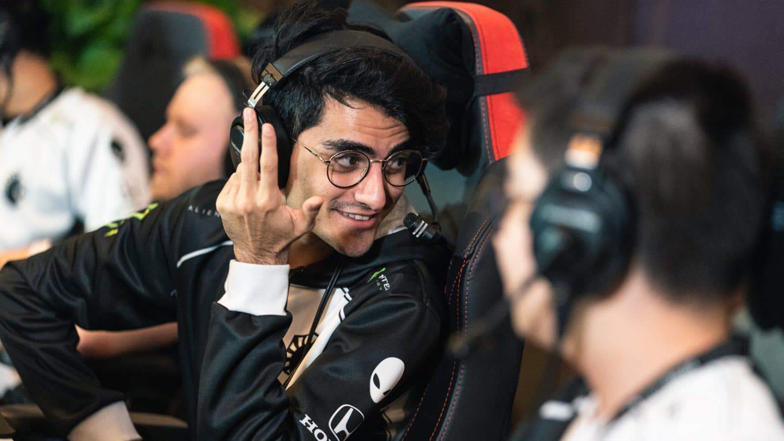 Dota 2: MDL Chengdu – Day 1 Highlights