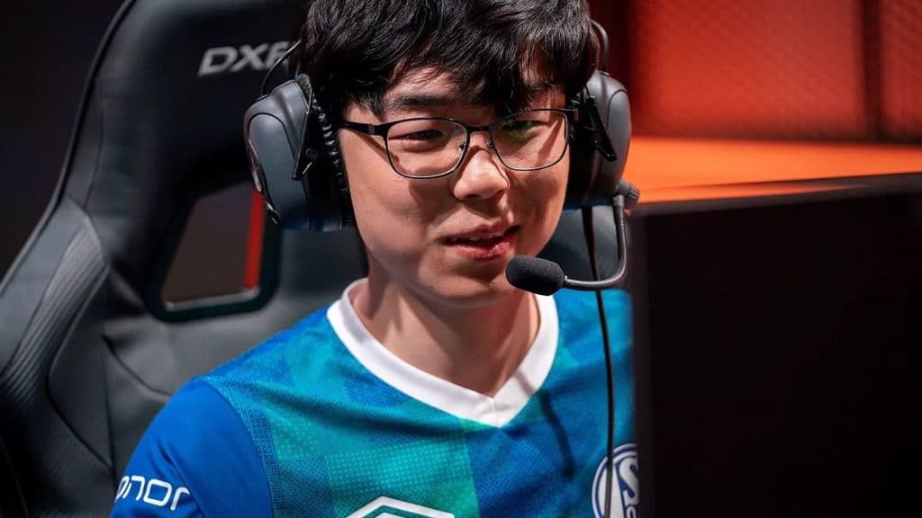 League of Legends: FlyQuest Acquire IgNar from Schalke 04