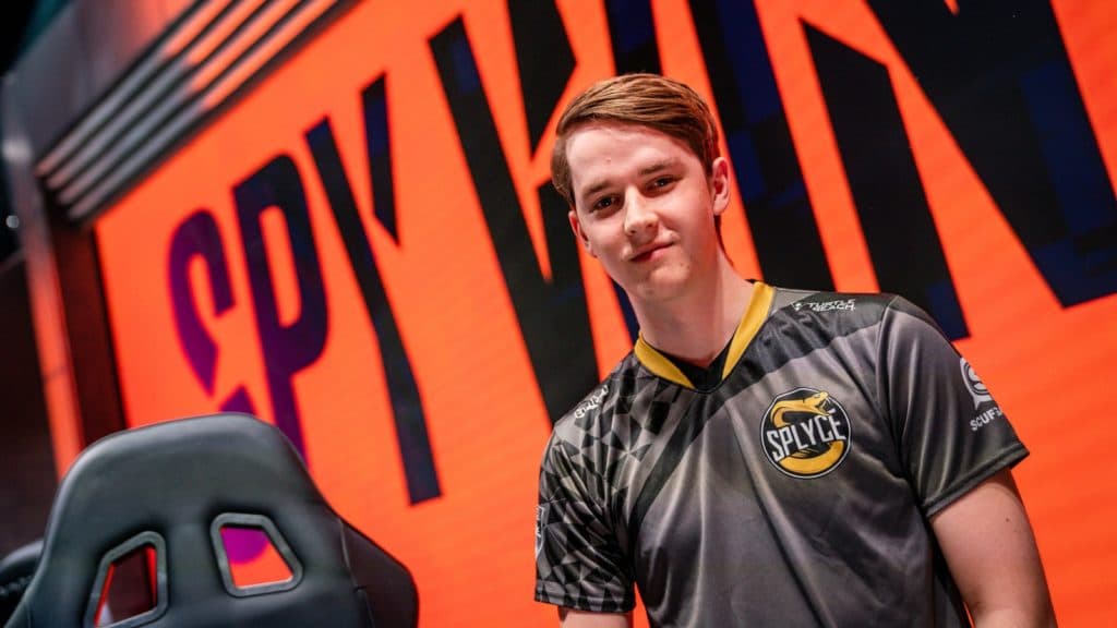 League of Legends: TSM Sign Kobbe