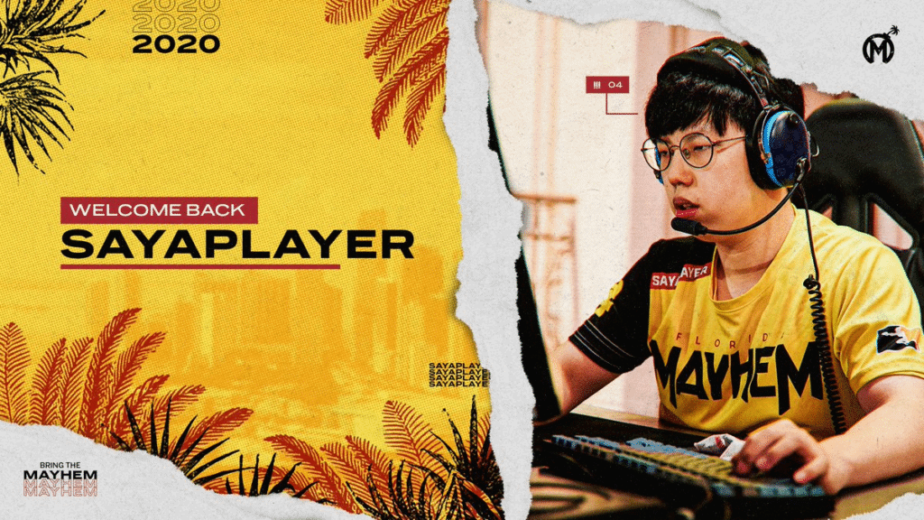 Jeongwoo “Sayaplayer” Ha infront of his keyboard with headphones on