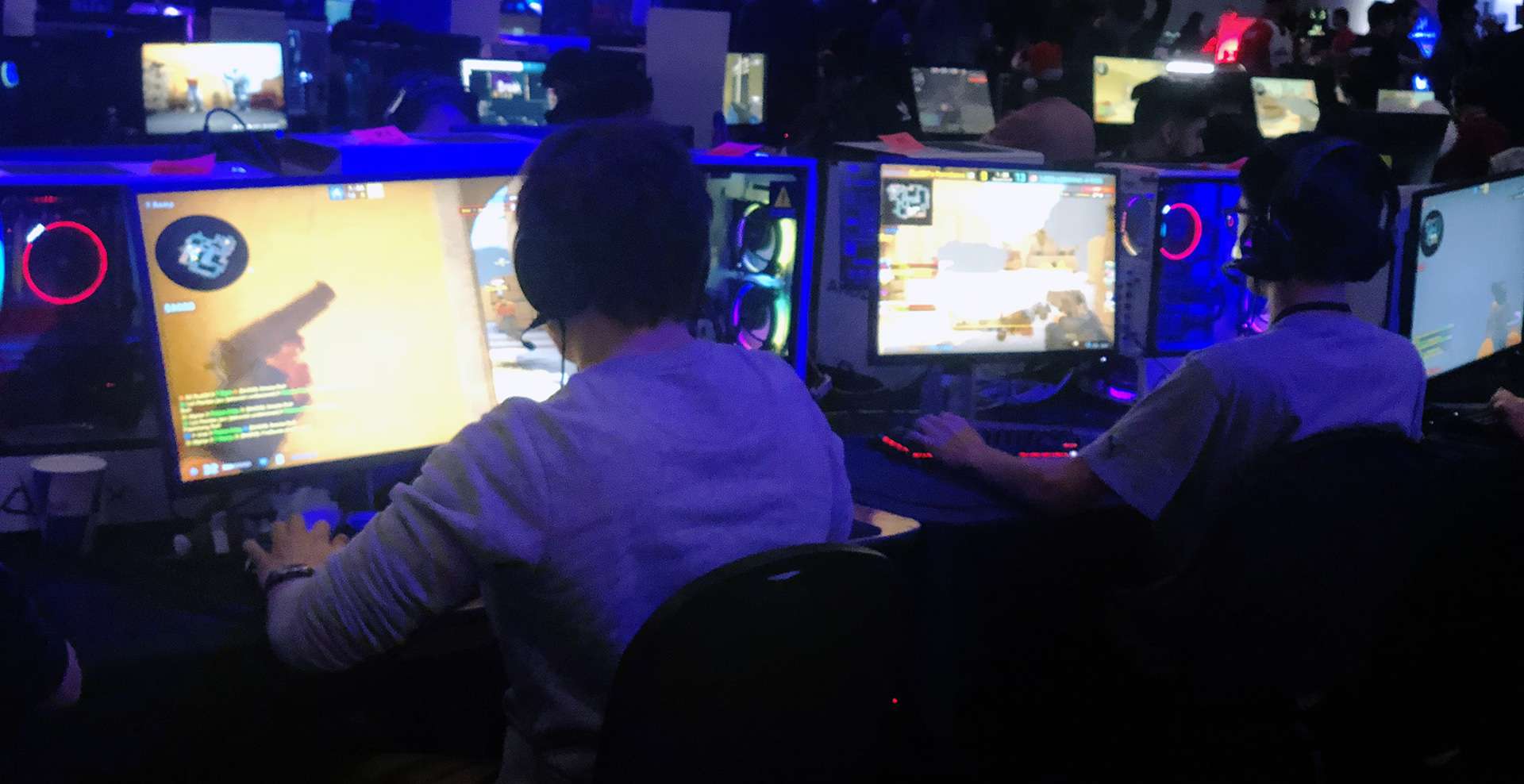 Gamers enjoy the atmosphere at Red Bull AdrenaLAN 2019