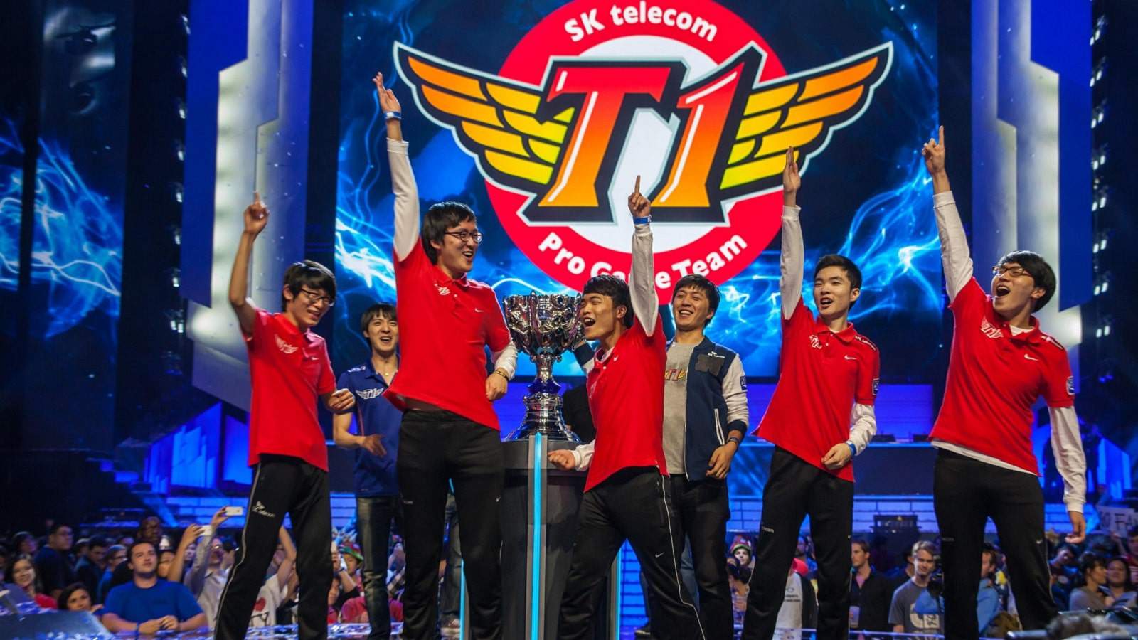 SKT T1 Faker Season 3 World Champions