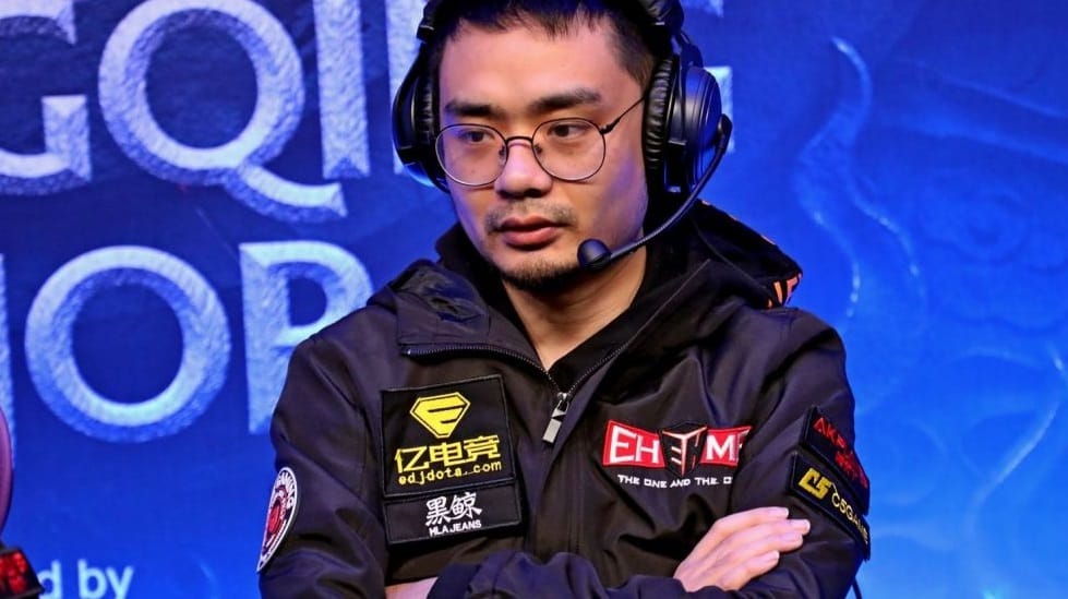 Dota 2: Xiao8 Replaces Faith_bian at EHOME