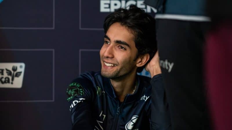 Sumail Dota 2 OG