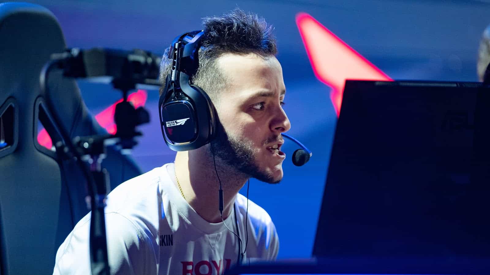 Call of Duty League player 