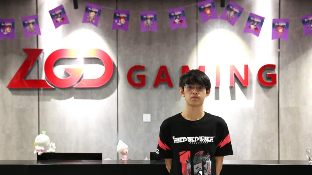 Dota 2: LGD and CDEC to Trade Ame for Ajhit