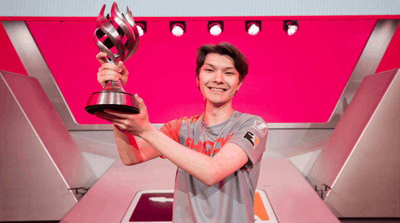 Why Sinatraa left Overwatch for Valorant