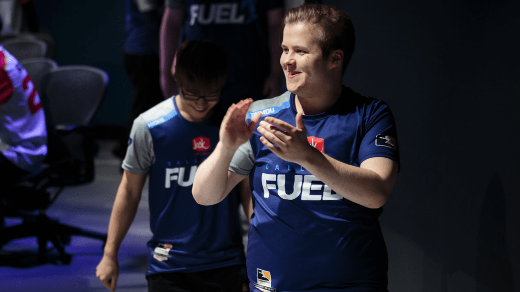 Taimou walks on stage with the rest of the Dallas Fuel squad ahead of a homestand