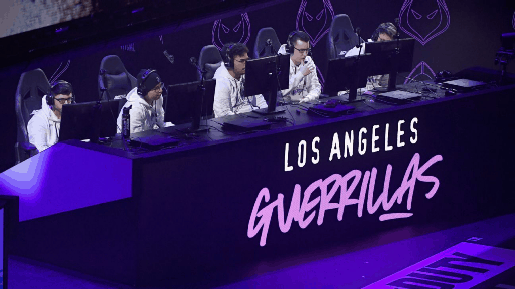 The Los Angeles Guerrilas on stage competing in a live match of CDL