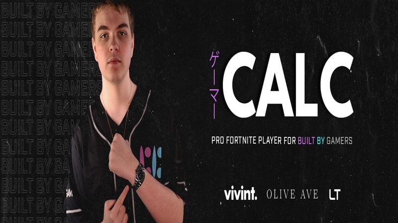 Pro Fortnite player Calc pointing at a watch on his arm