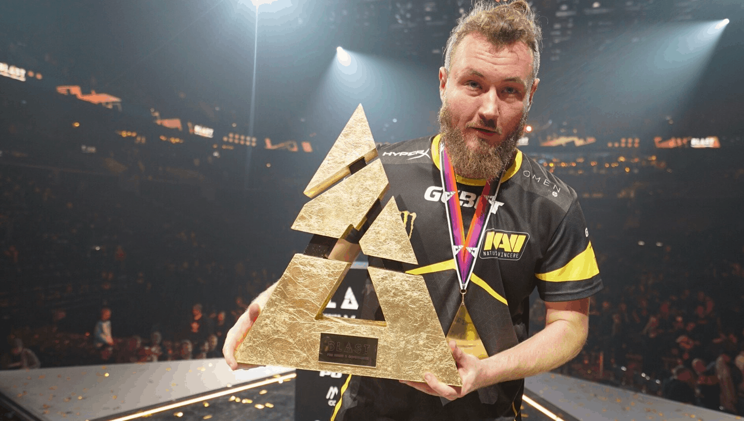 Edward Returns To The Competitive CS:GO Scene, Creates Team Selectah