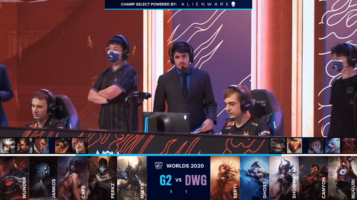 The G2 Esports LoL team on stage ahead of their game against Damwon with the game three drafts below