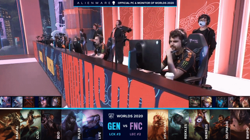 The Fnatic LoL team on the Worlds 2020 stage with their draft against GEN below