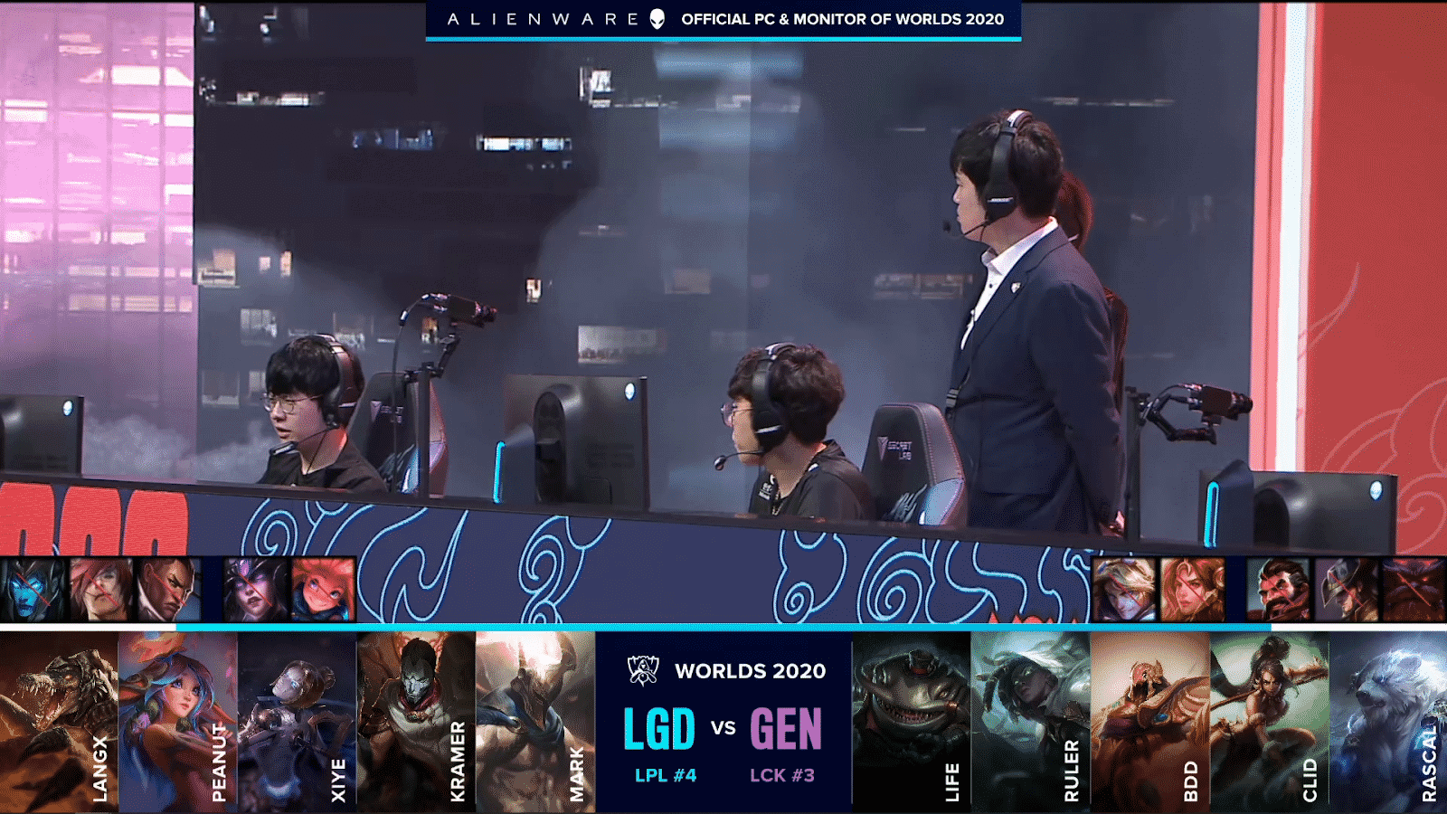The Gen.G LoL team on the Worlds 2020 stage ahead of their game against LGD with their game draft below