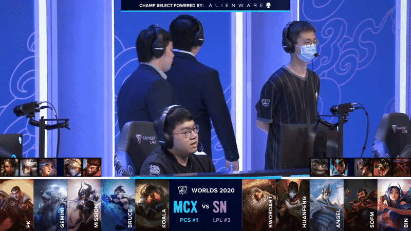 The Machi Esports players and coaches prepare for a Worlds 2020 match with their draft against Suning below