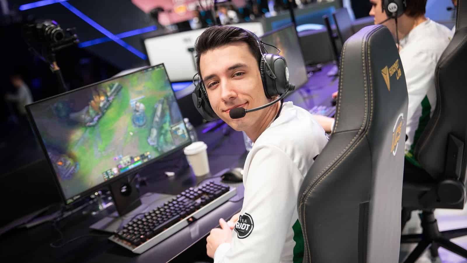 LoL: Rumor – PowerOfEvil To Replace Bjergsen At TSM