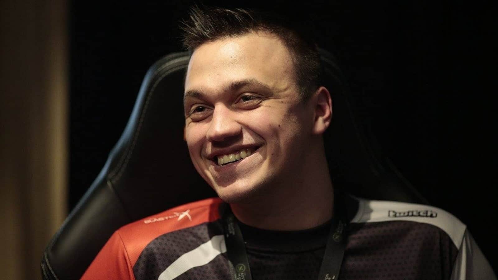 Dota 2: Monkeys-forever Is No Longer A Part Of 4 Zoomers