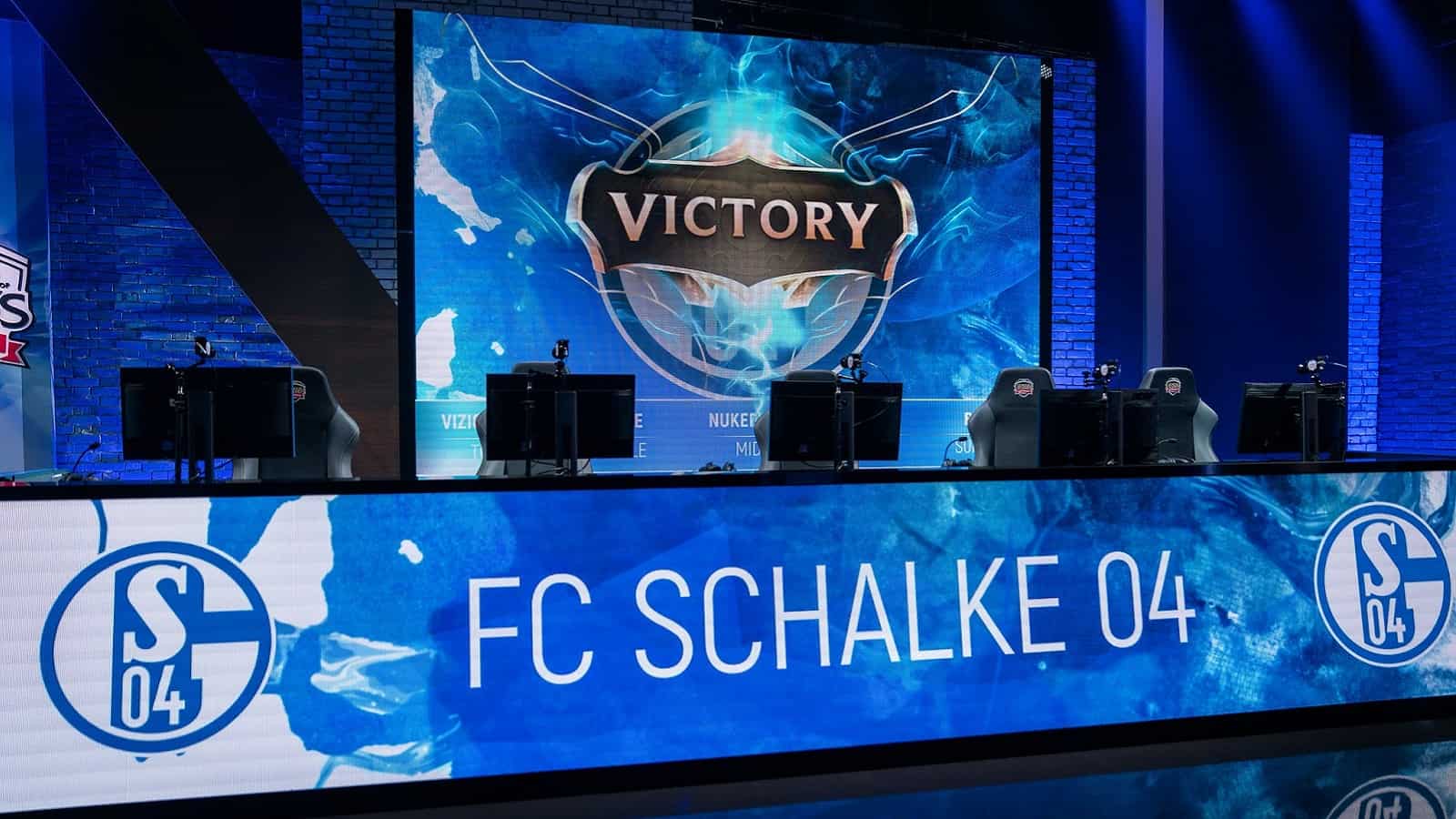 LoL: Schalke 04 Reported To Be Considering Selling LEC Spot