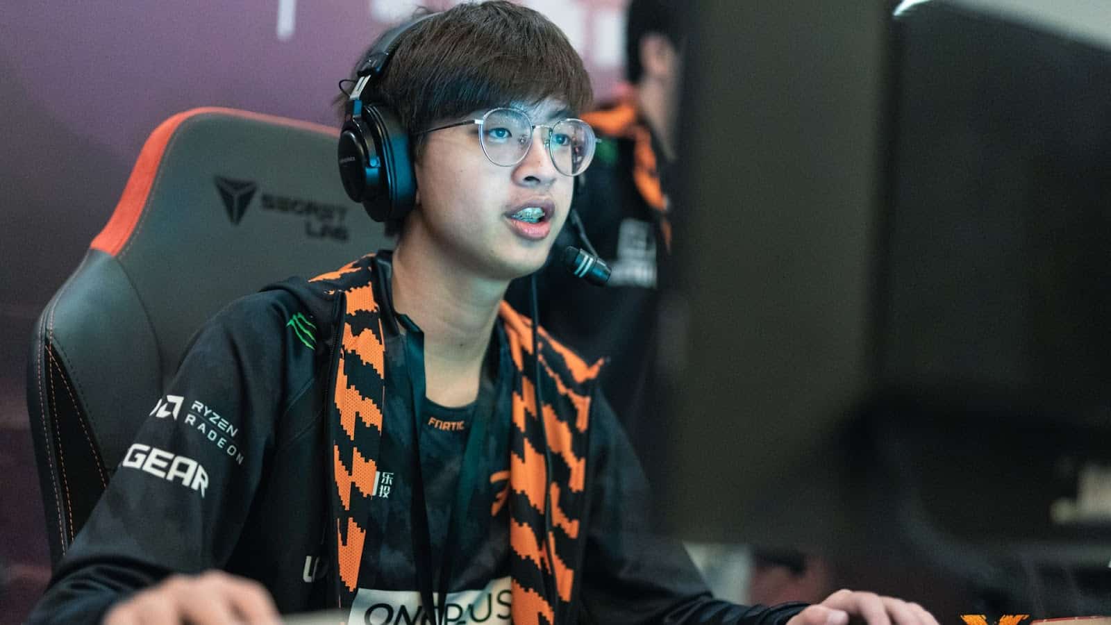 Dota 2: 23savage Makes History, Hits 12,000 MMR