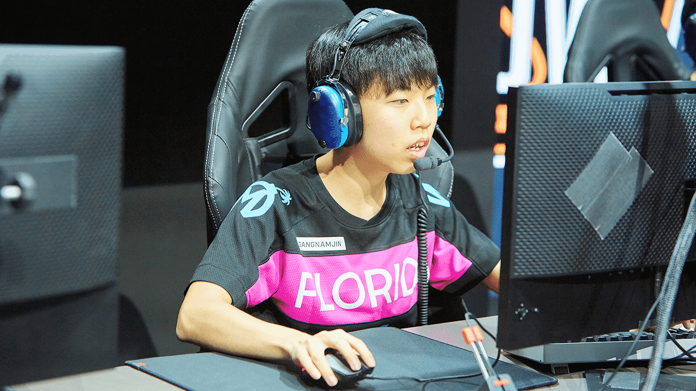 Nam-jin "Gangnamjin" Kang competes in a live game of Overwatch with the Florida Mayhem