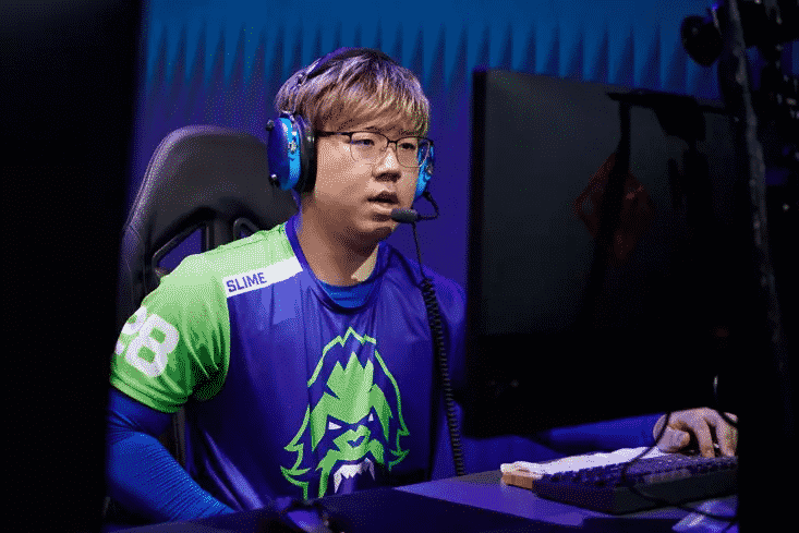 Sung-jun "SLIME" Kim during his time competing with the Vancouver Titans