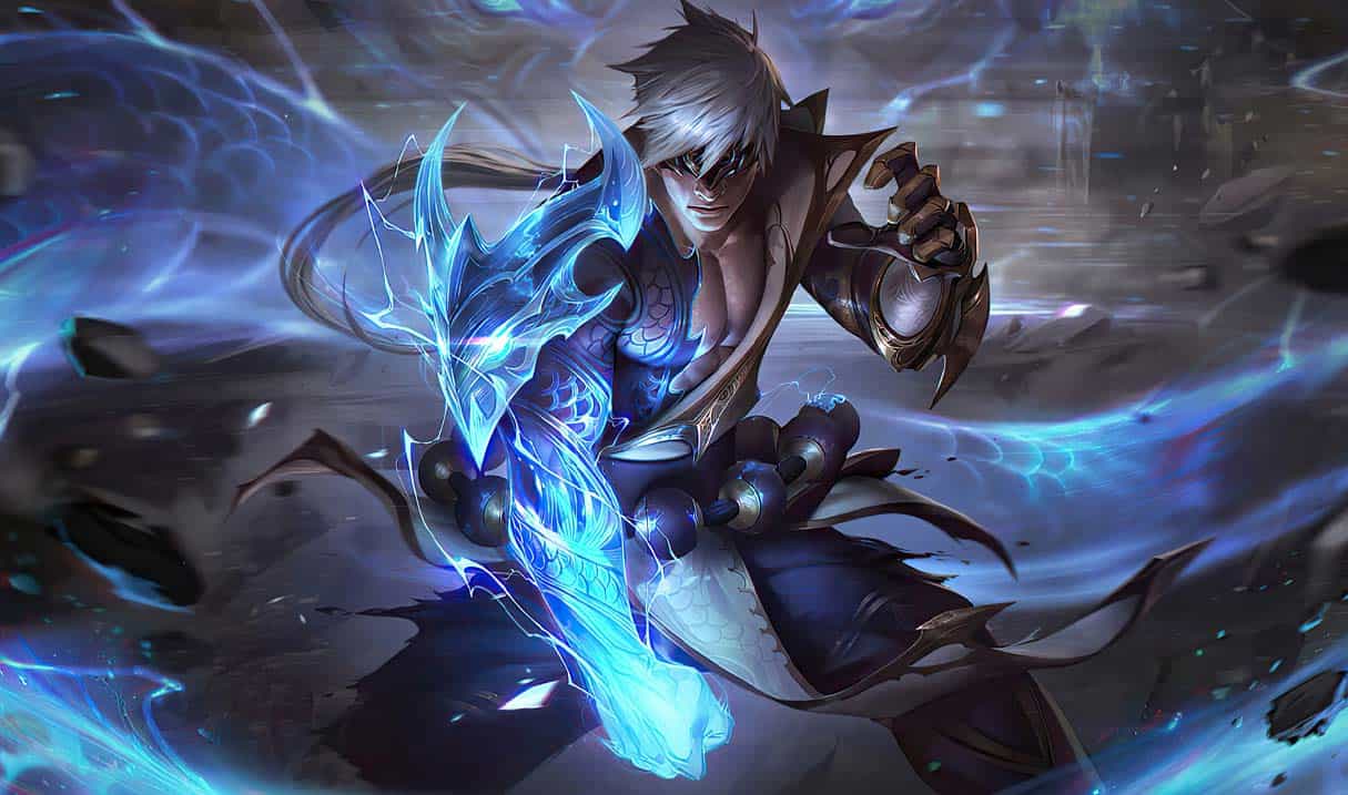 The Storm Dragon Lee Sin splash art, showing the martial artist with a blue aura flowing around him and his arm glowing blue too.