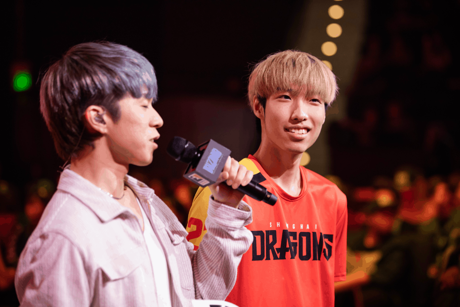 Min-seong "diem" Bae answers questions live on stage after taking a victory with the Shanghai Dragons