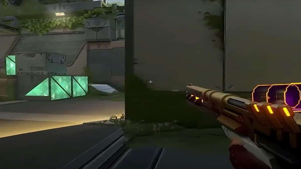 A first person view of Valorant agent Chamber's Tour de Force sniper rifle.