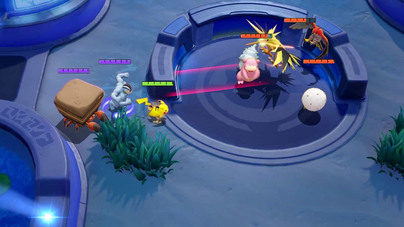 A party make their final moves to take Zapdos during the final moments of a Pokemon Unite match