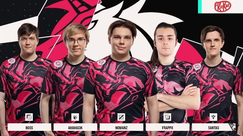 The 2021 Unicorns of Love LoL roster of BOSS, AHaHaCik, Nomanz, Argonavt and SaNTaS are shown together with a UoL logo in the background.