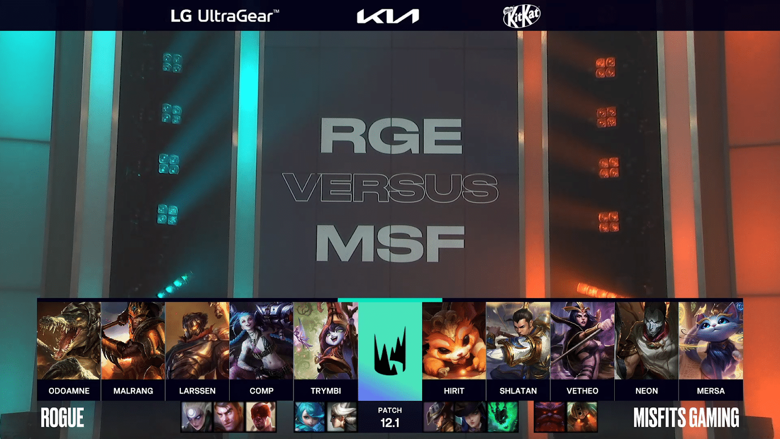 The starting line ups for Rogue and Misfits are shown on the screen ahead of game start