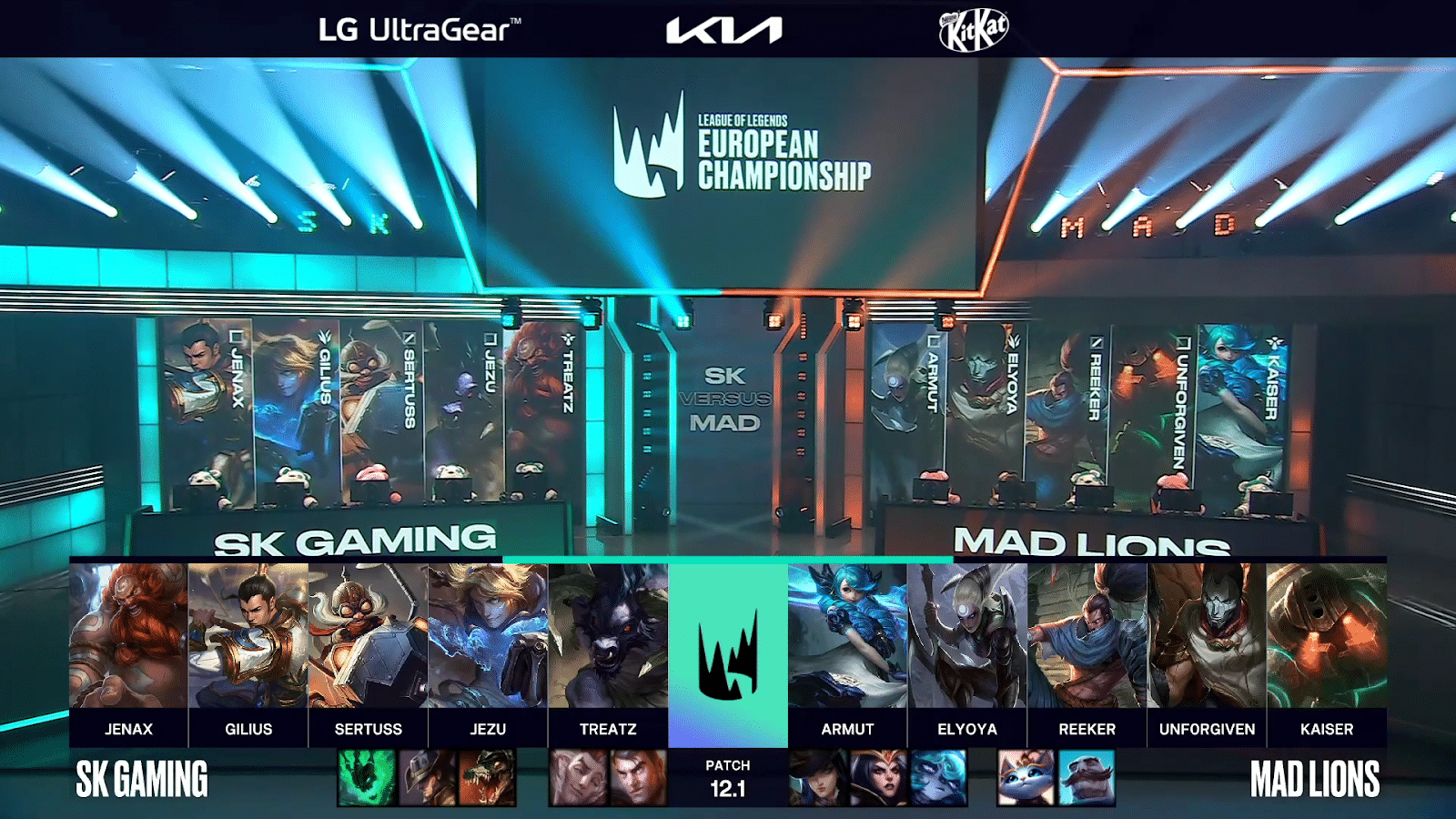 The draft for Mad Lions and SK Gaming appears on the screen ahead of thier live game