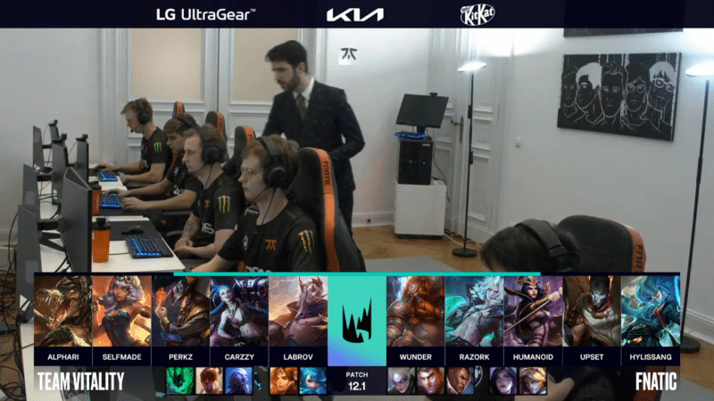 Head Coach Yamato “YamatoCannon” Mebdi gives Fnatic players a pep talk during their series agains Vitality