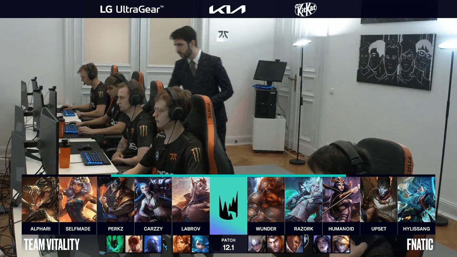 Head Coach Yamato “YamatoCannon” Mebdi gives Fnatic players a pep talk during their series agains Vitality