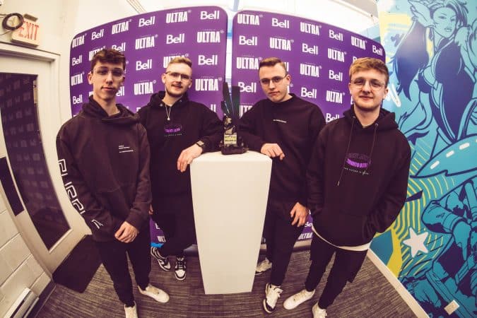 Boston Breach vs Toronto Ultra The Squad of Ultra with the Major 3 Trophy