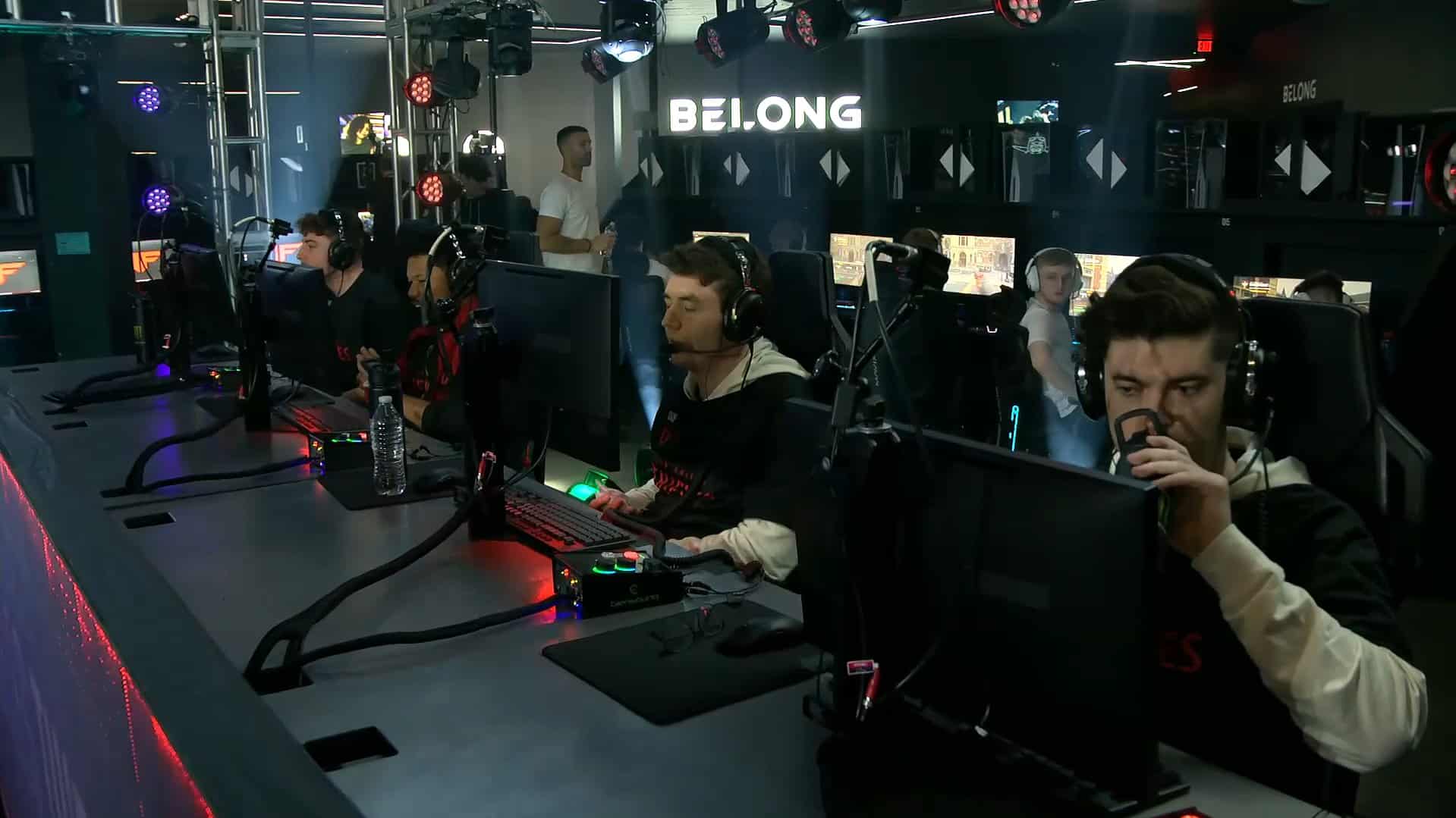 Los Angeles Thieves vs Atlanta FaZe The team of LAT against Minnesota