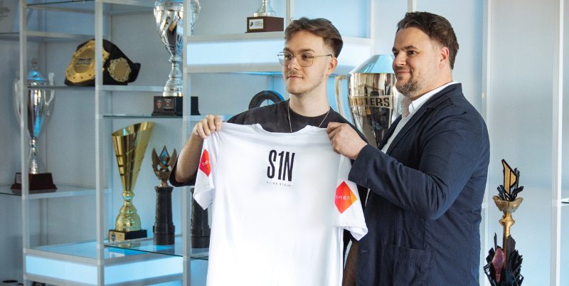 BIG Renews s1n’s Contract