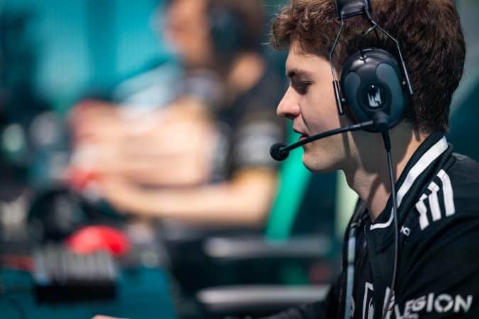 G2 Mikyx