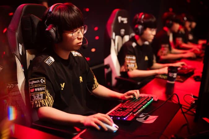 KT Rolster vs LNG Esports