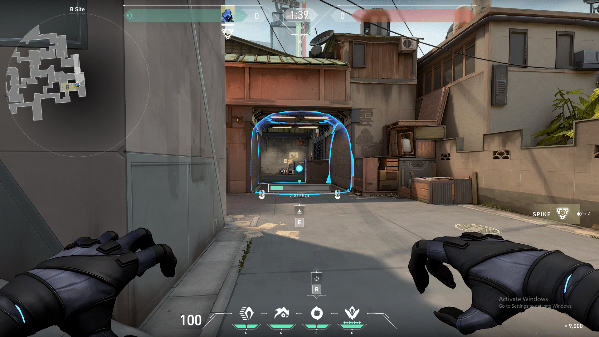 Smoking B site’s entryway on Split Valorant