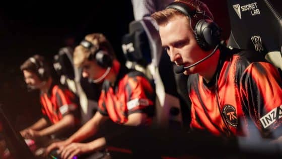 Fnatic vs GAM Recap Worlds 2023 Swiss Stage Day 2