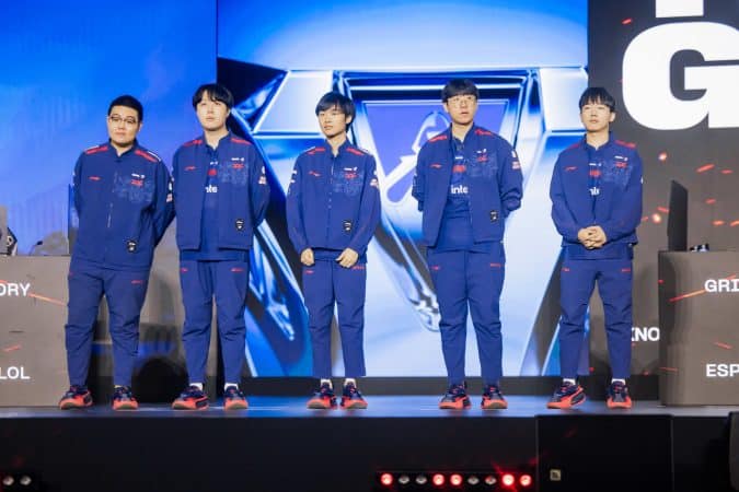 JD Gaming vs T1