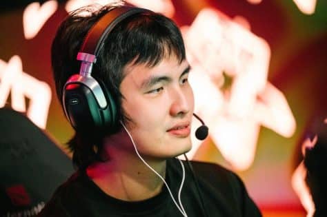 Prominent Dota 2 Player iceiceice parts ways with Bleed Esports