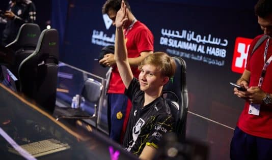 m0NESY Reveals Game-Changing Vertigo CS2 Bug