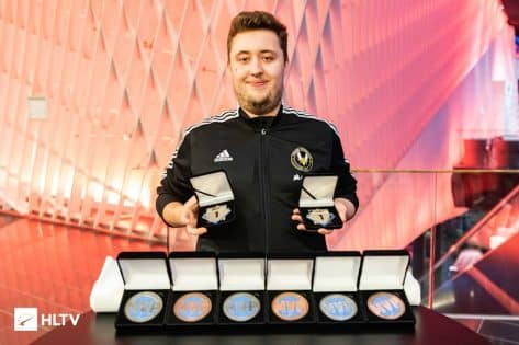 ZywOo Wins Third HLTV Player of the Year to Match…